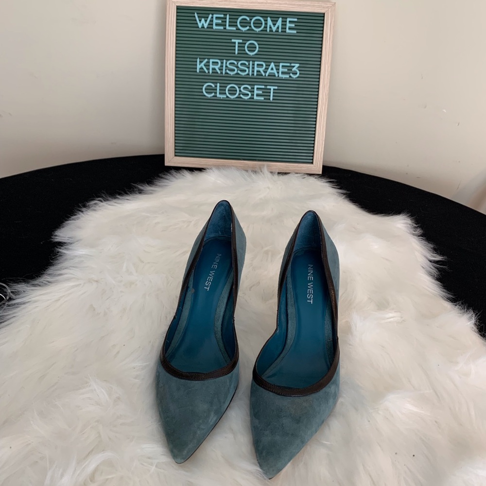 Nine West Blue Suede Heels Size 6